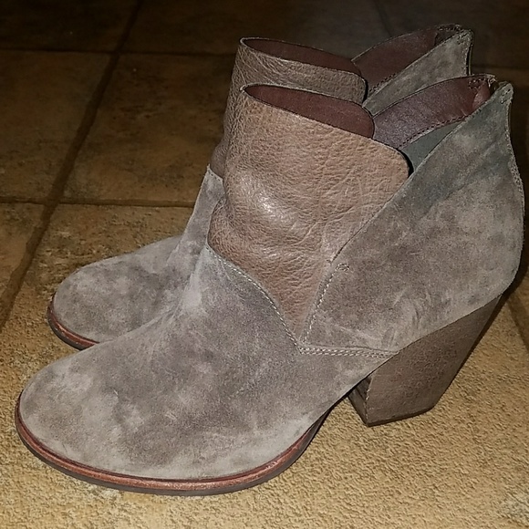 Kork-Ease Shoes - Kork-Ease sz 9.5 leather booties